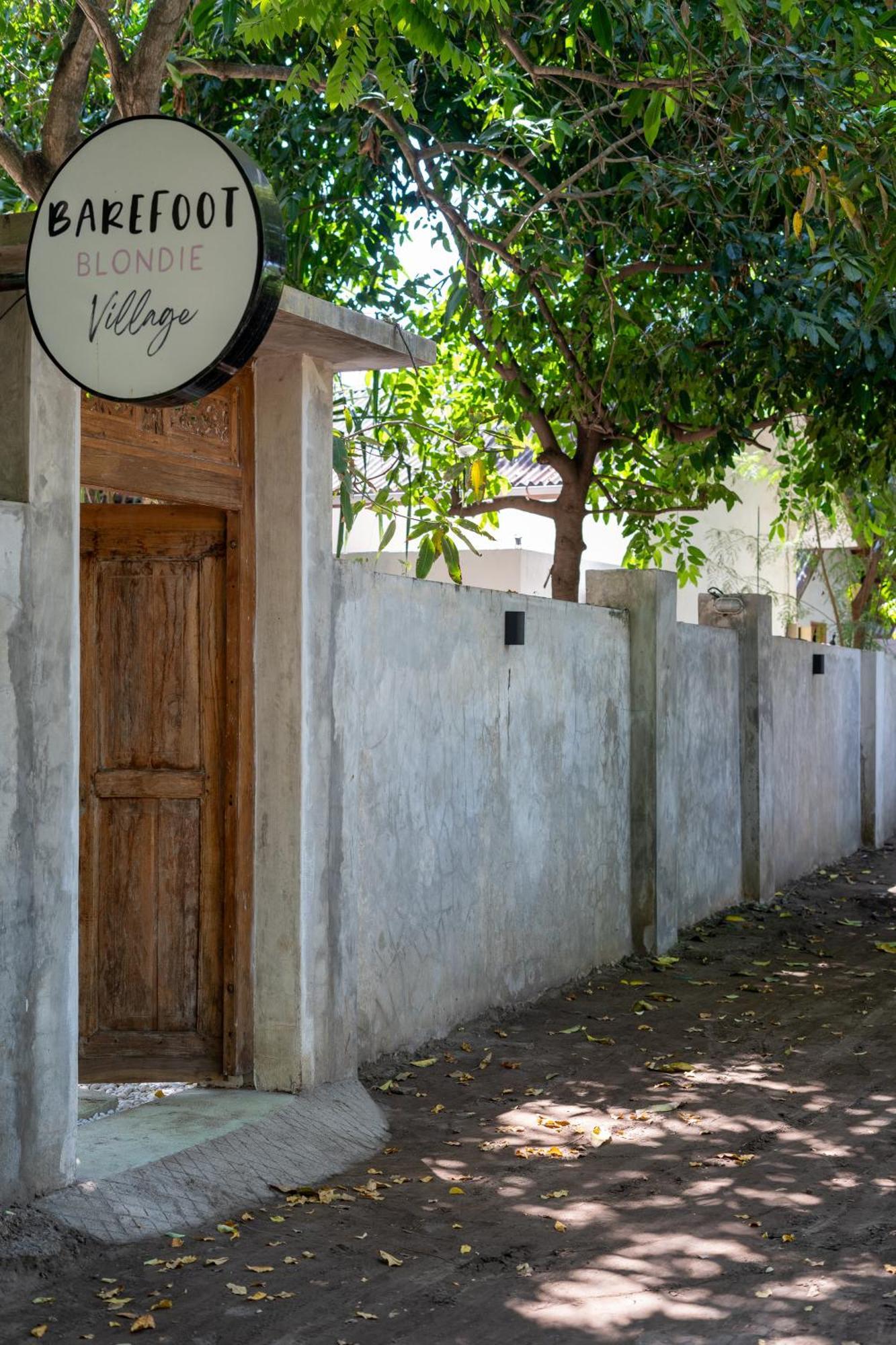 The Barefoot Blondie Village Hotel Gili Air